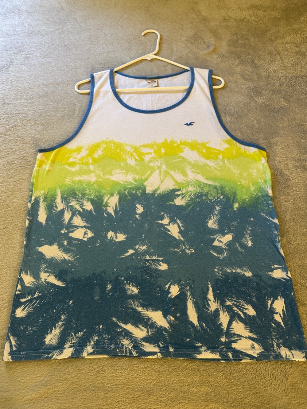 Hollister Palm-Print Blue, White & Yellow Tank. Y2K, neon tropical beach vibes